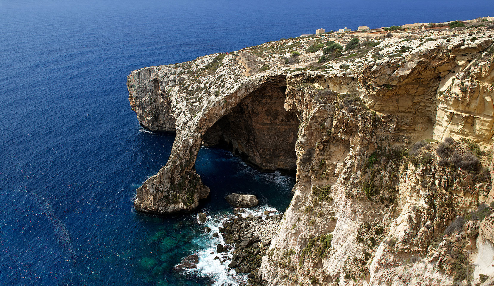 Wied iż-Żurrieq & Blue Grotto